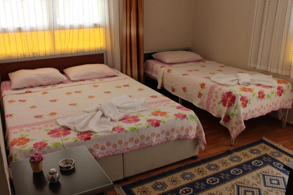 Eysan Pansiyon Akcay  Exterior photo